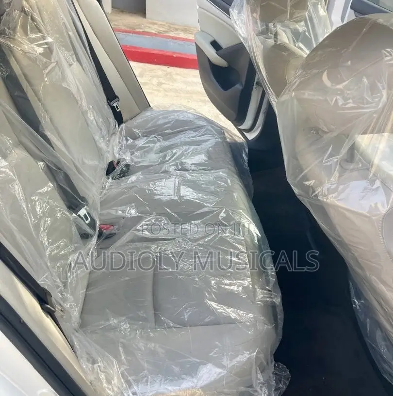 Honda Accord 2019 White