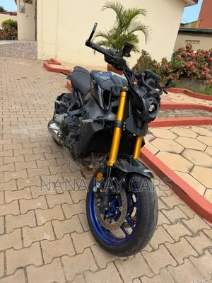 Yamaha 2023 Black