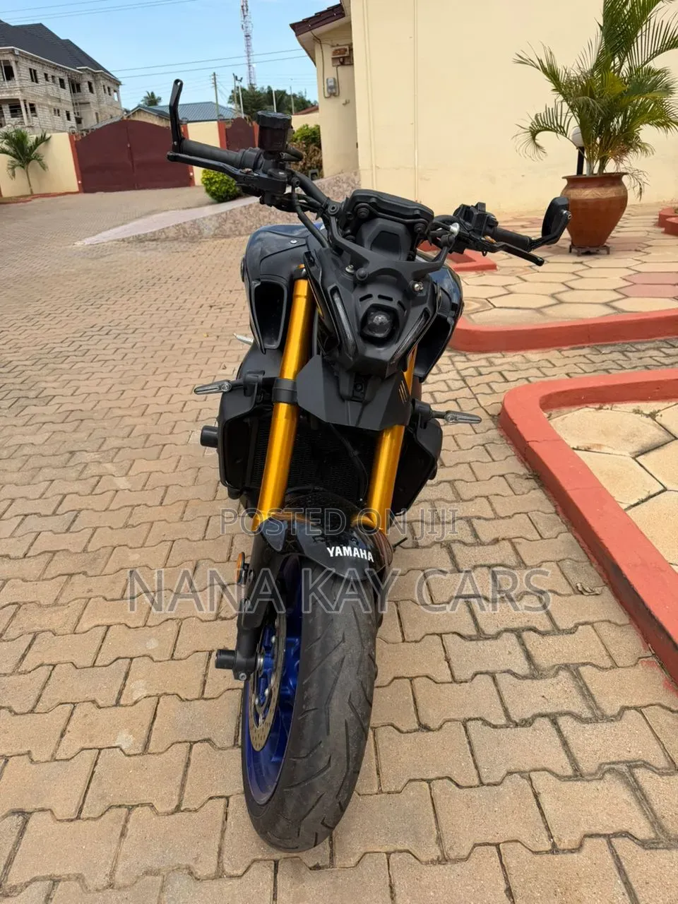 Yamaha 2023 Black