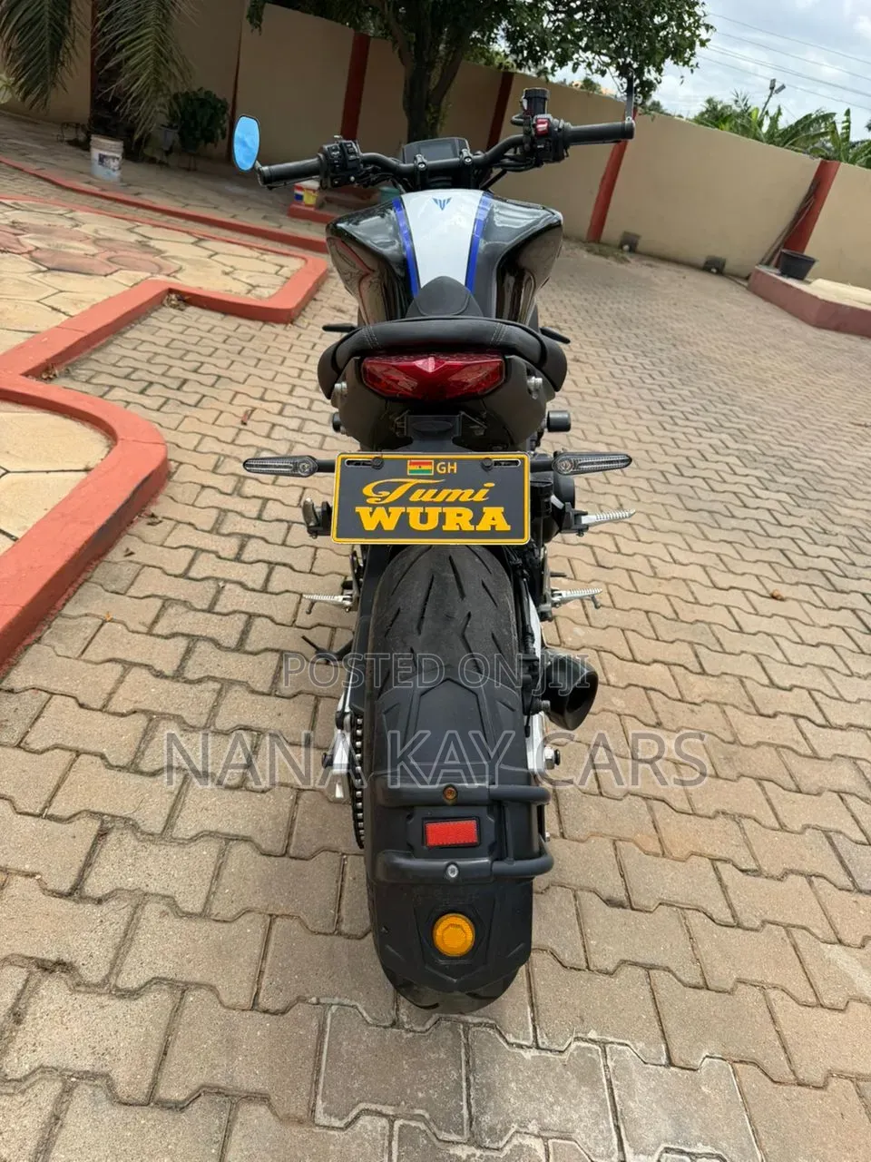 Yamaha 2023 Black