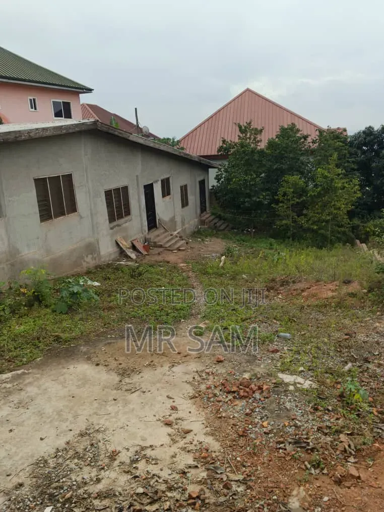 3bdrm House in Sam Properties, Mallam for sale