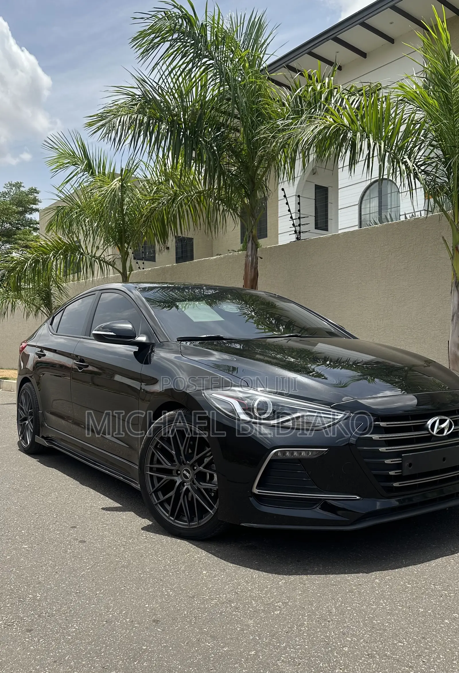 Hyundai Avante 2018 Black