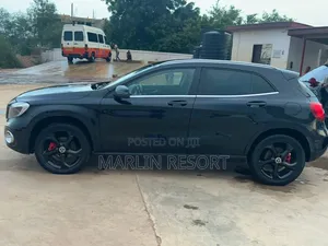 Benz Gla 200