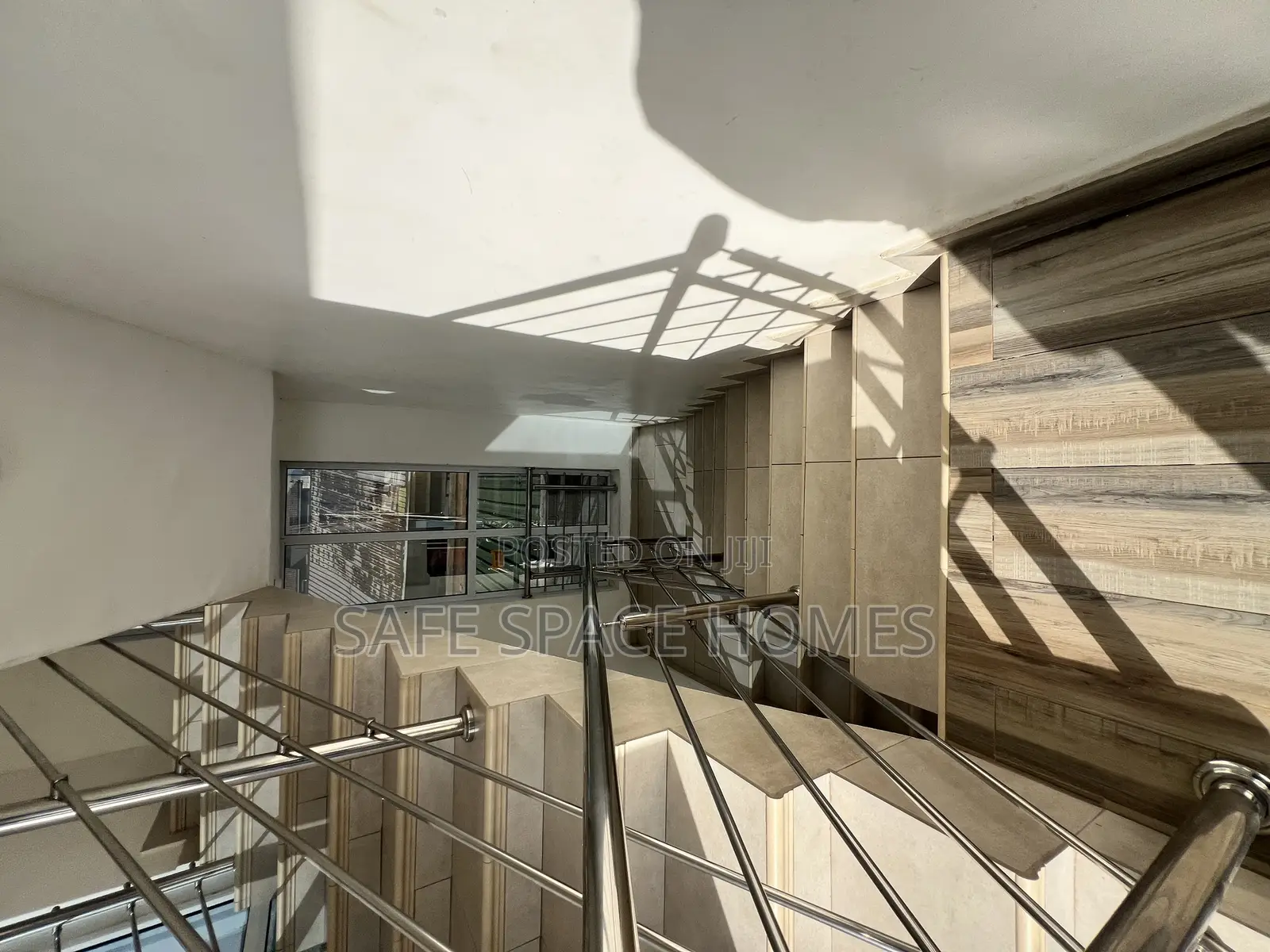 3bdrm Apartment in Burma Camp for rent