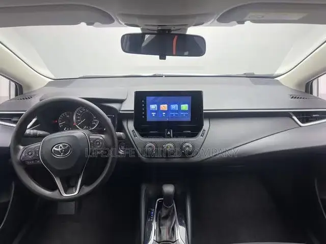 Toyota Corolla 2023 Beige