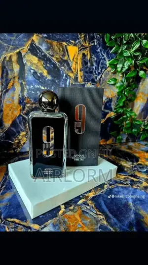 Perfume Plug