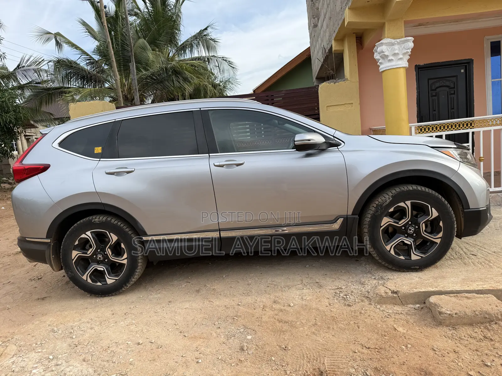 Honda CR-V Touring FWD 2018 Silver