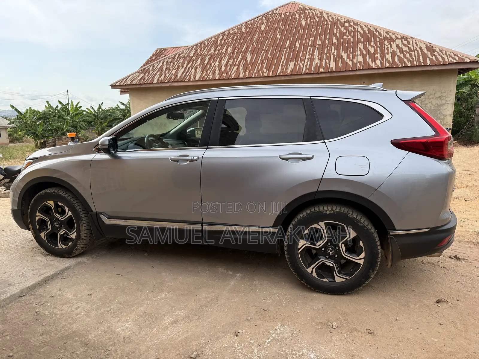 Honda CR-V Touring FWD 2018 Silver