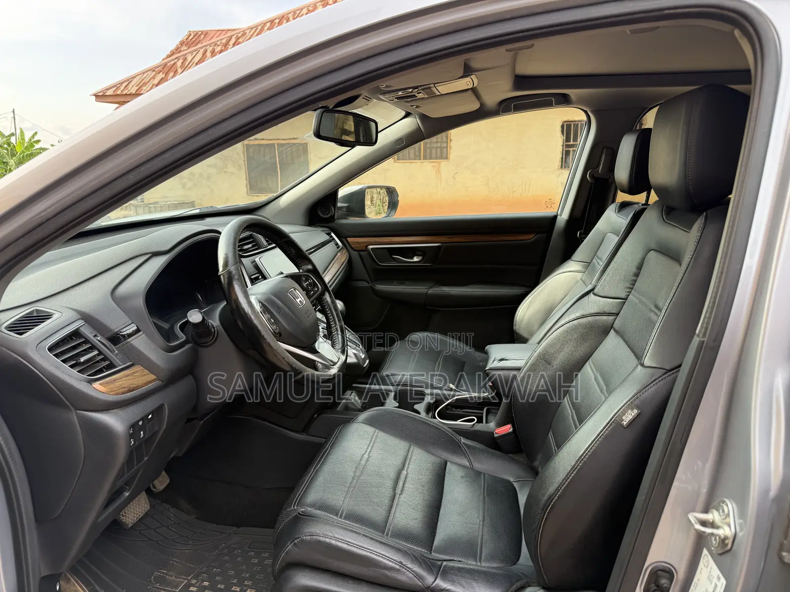 Honda CR-V Touring FWD 2018 Silver