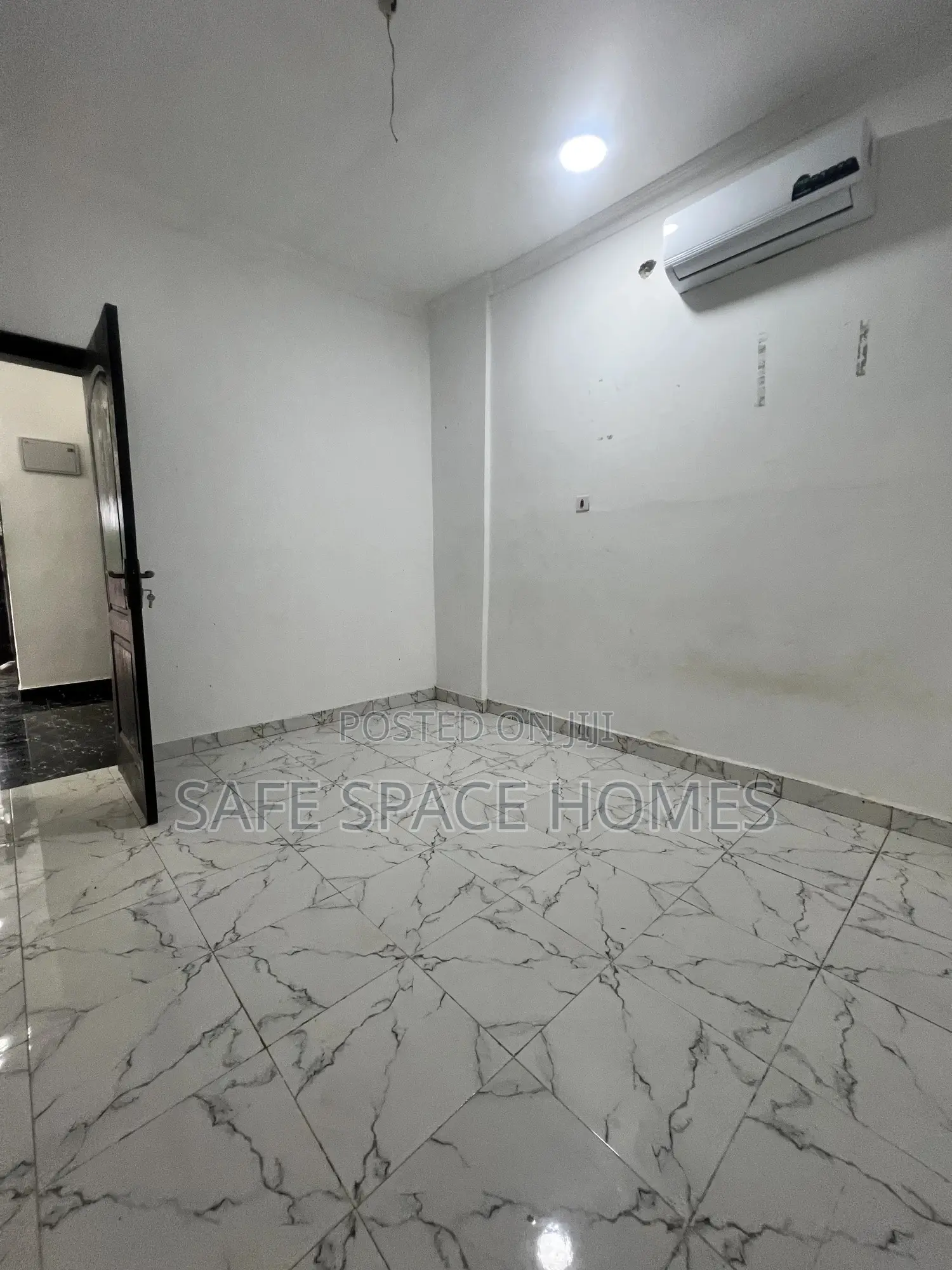 2bdrm Apartment in Burma Camp for rent
