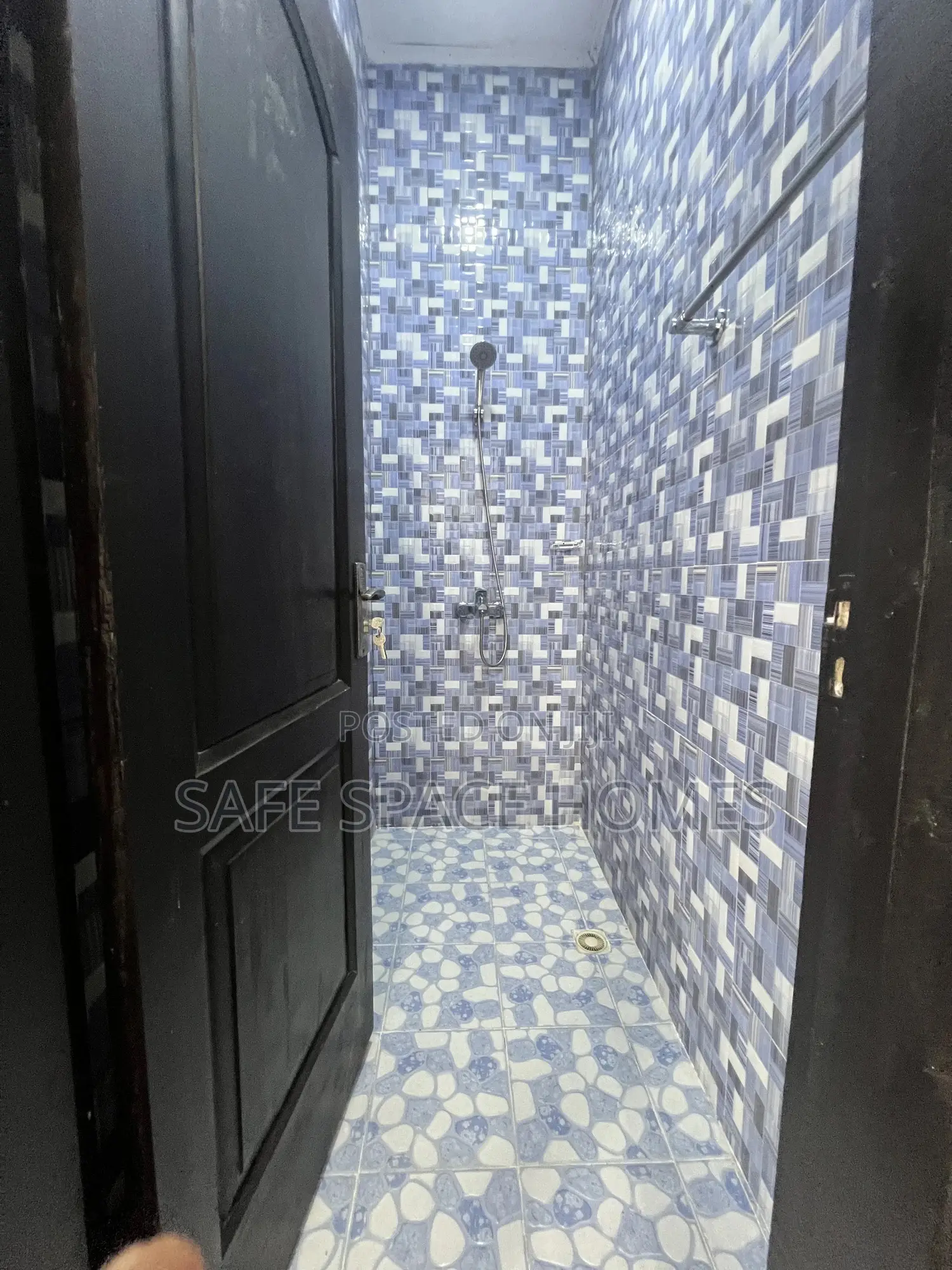2bdrm Apartment in Burma Camp for rent