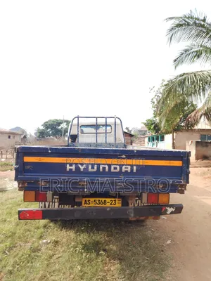 Hyundai Mighty 1 Truck Very Neat