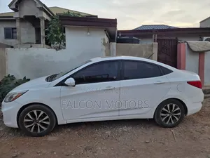 Hyundai Accent SE Sedan 2016 White