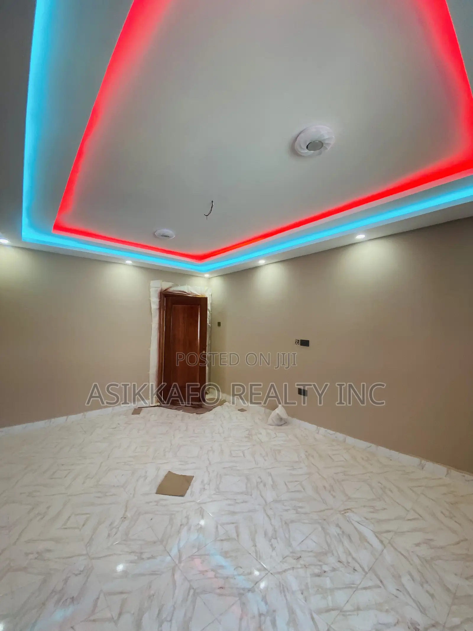 3bdrm Apartment in Manet-Agblezaa, Spintex for rent