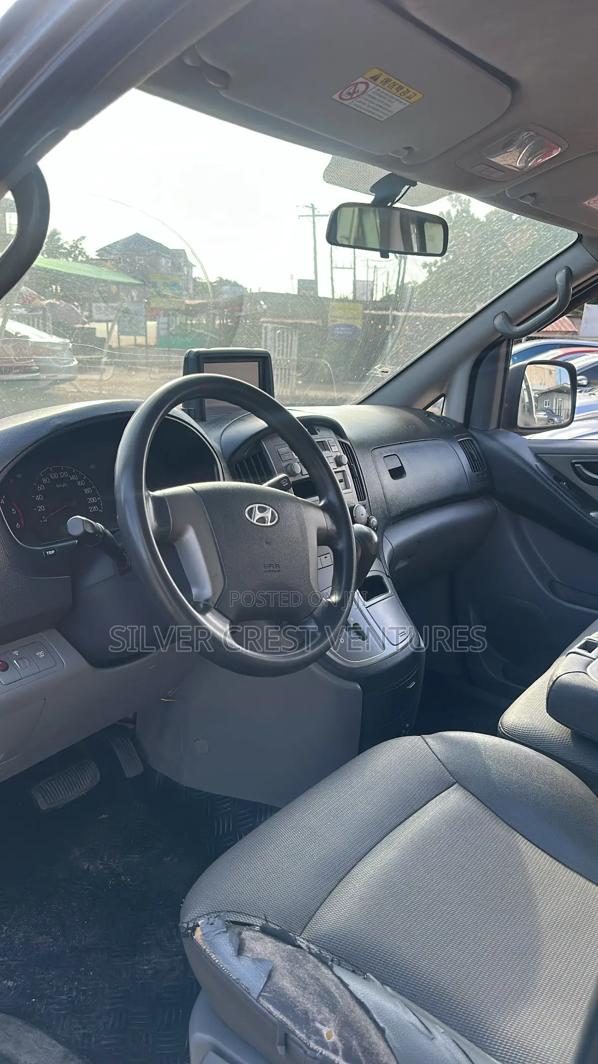 Hyundai Starex 2012 Grey