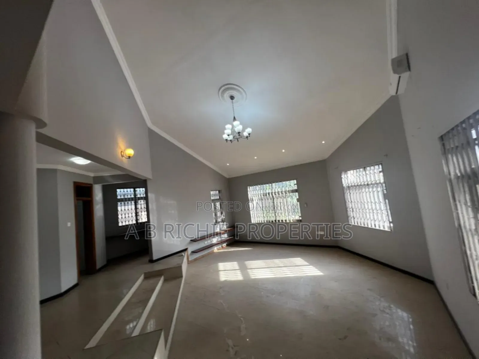 4bdrm House in Ab Richie Properties, Boundary Road Area for rent