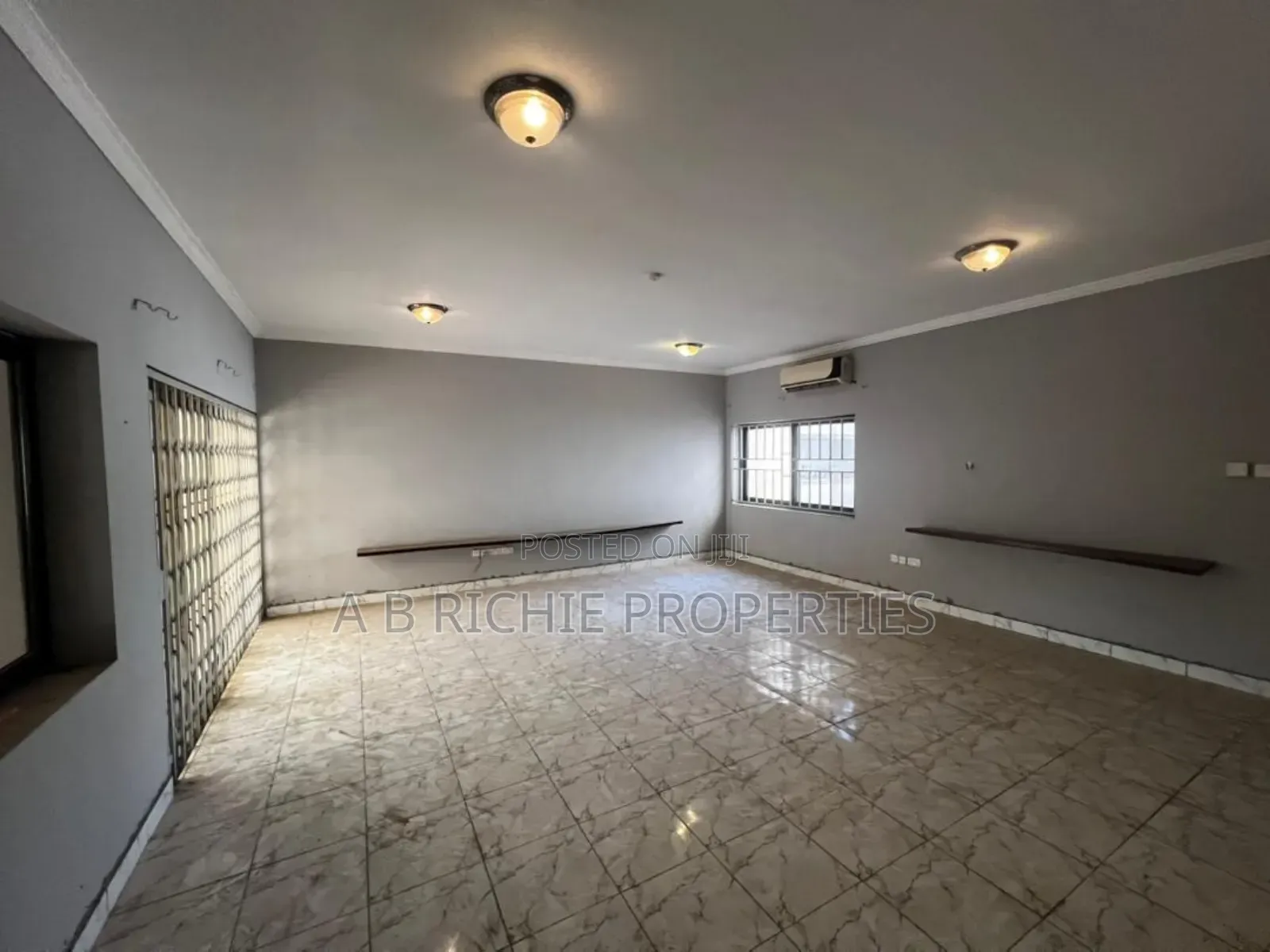 4bdrm House in Ab Richie Properties, Boundary Road Area for rent