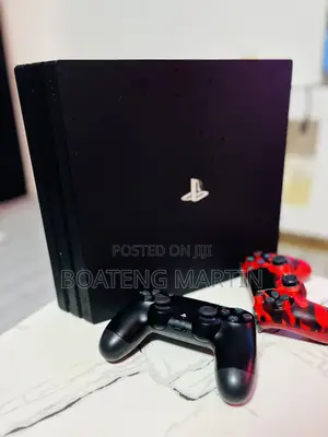 Ps4 Pro With 2 Controllers Games