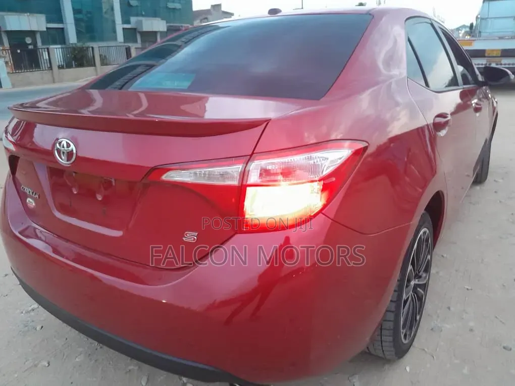 Toyota Corolla S Premium 4dr Sedan (1.8L 4cyl CVT) 2016 Red