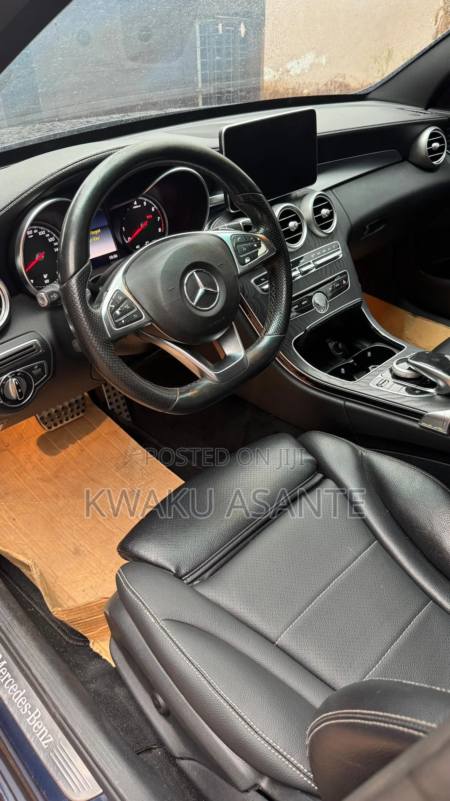 Mercedes-Benz C300 2017 Black