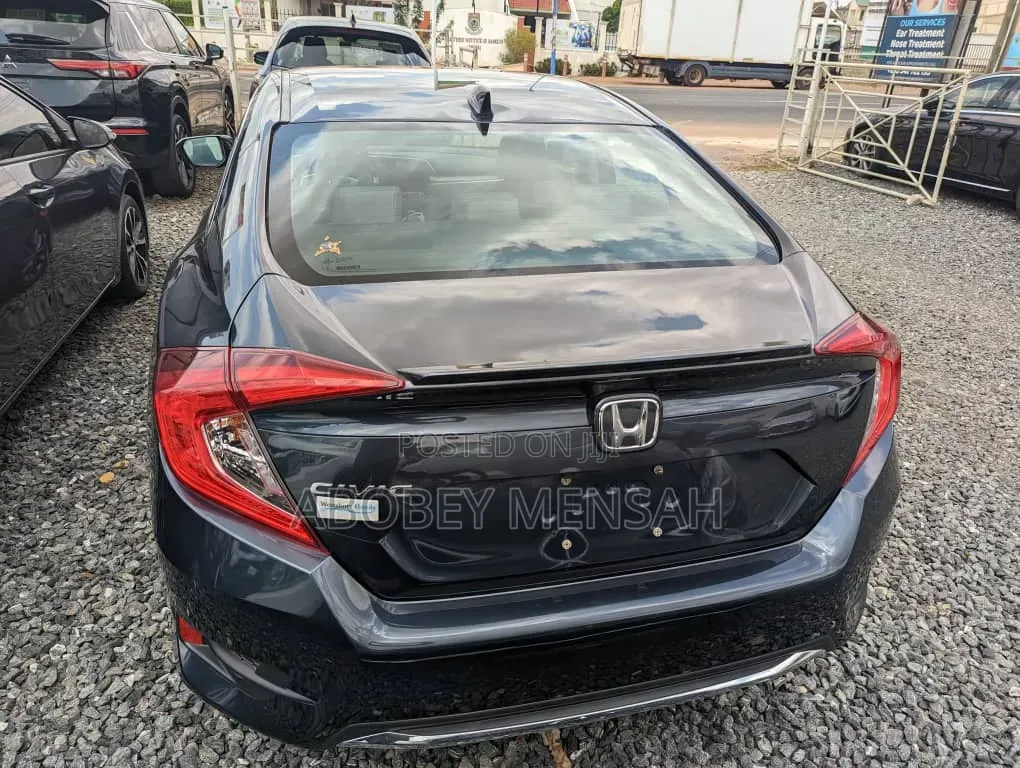 Honda Civic LX 2022 Gray