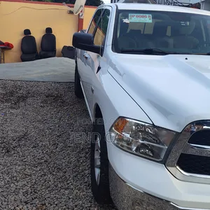 Dodge RAM 1500 5.7 Petrol AWD 2016 White
