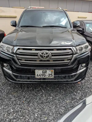 Toyota Land Cruiser 5.7 V8 2012 Black
