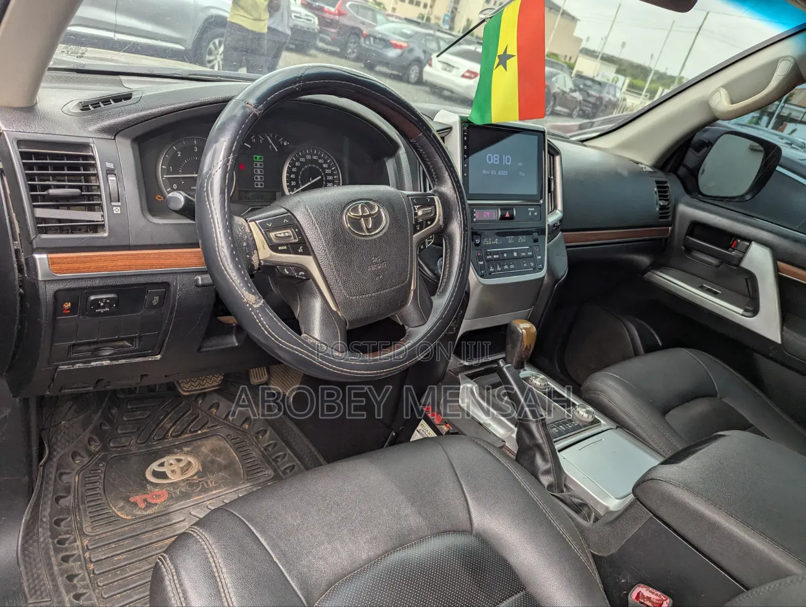 Toyota Land Cruiser 5.7 V8 2012 Black