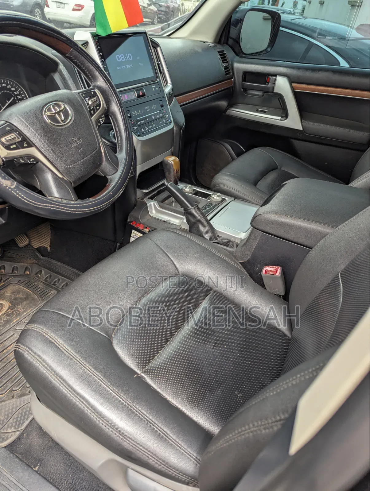 Toyota Land Cruiser 5.7 V8 2012 Black