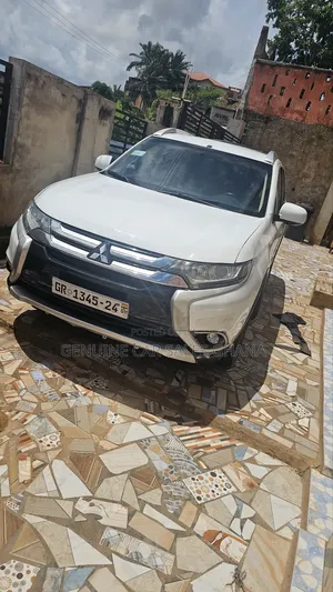 Mitsubishi Outlander 2.0 PHEV AWD 2017 White