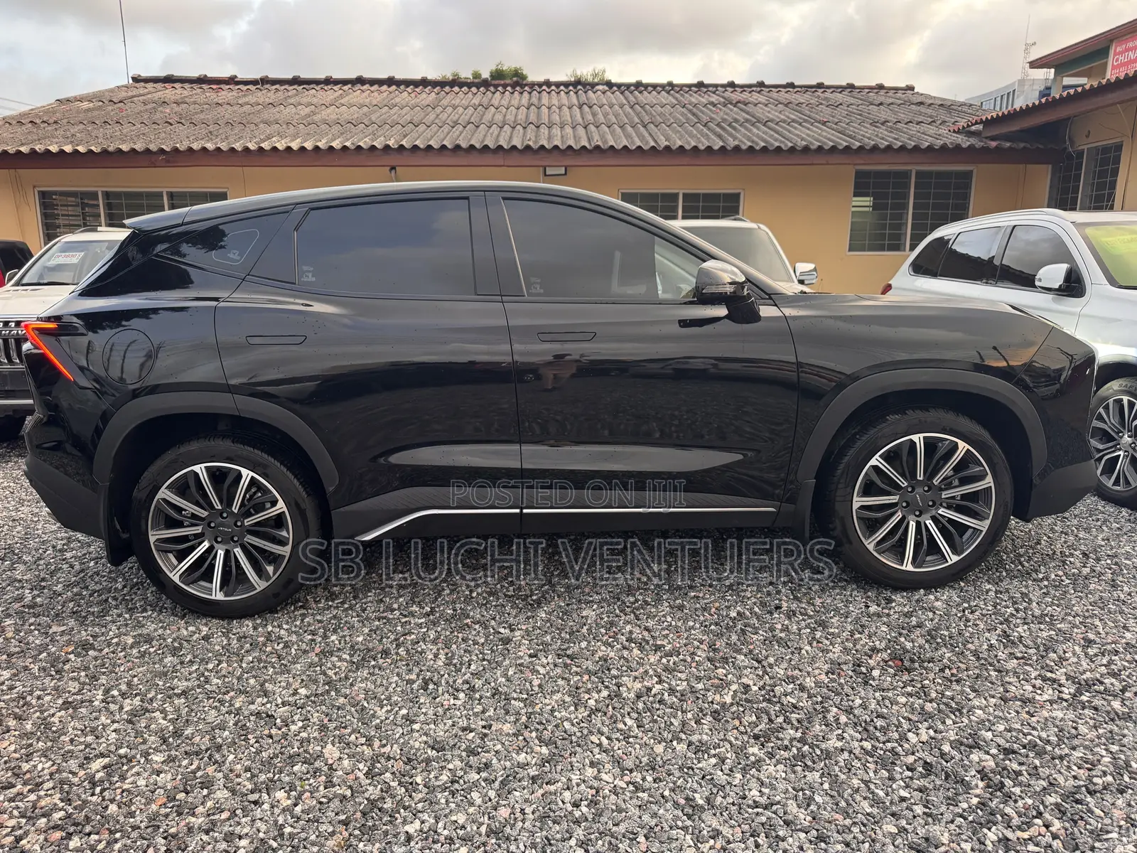 Jetour Dashing 2023 Black