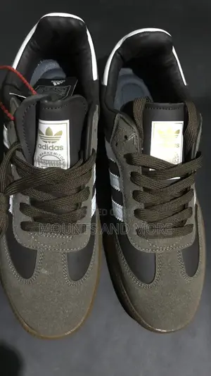 Adidas Samba
