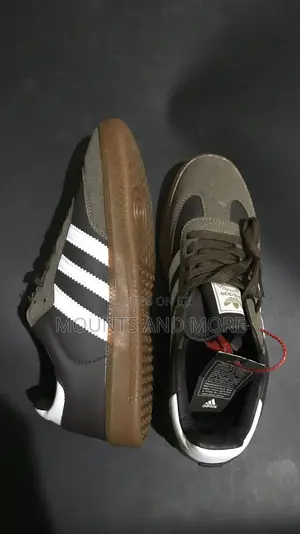 Adidas Samba