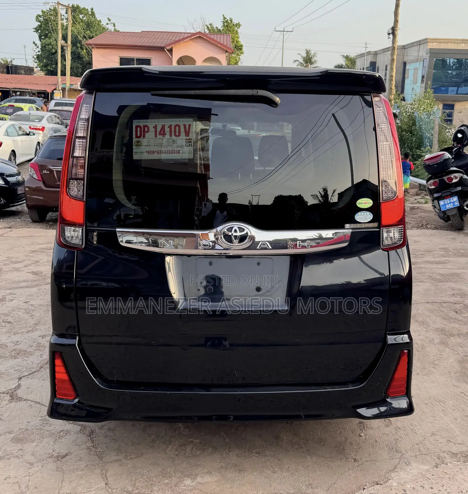 Toyota Voxy SV Premium 2014 Black