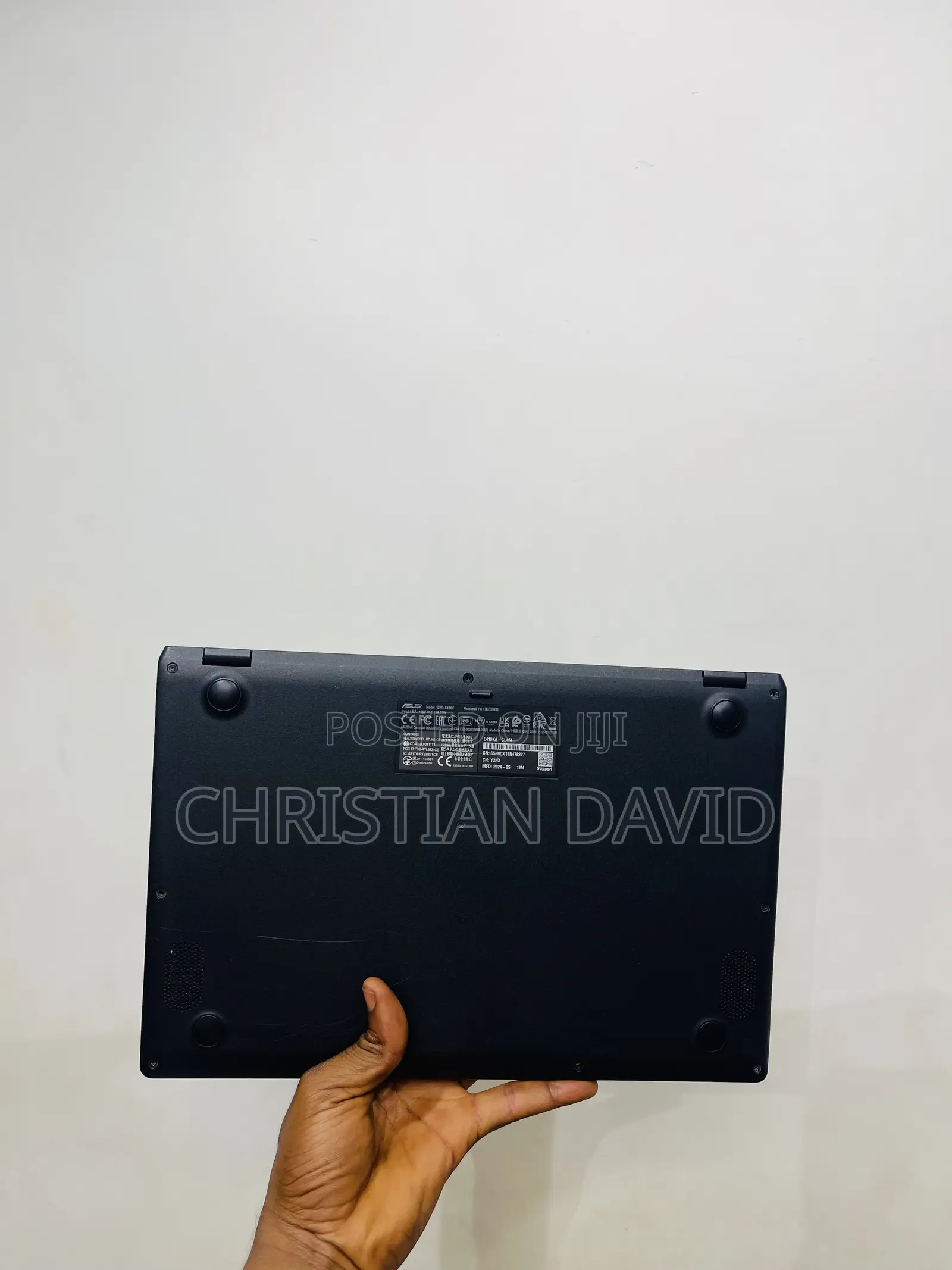 Laptop Asus Vivobook E410M 4GB Intel SSD 60GB