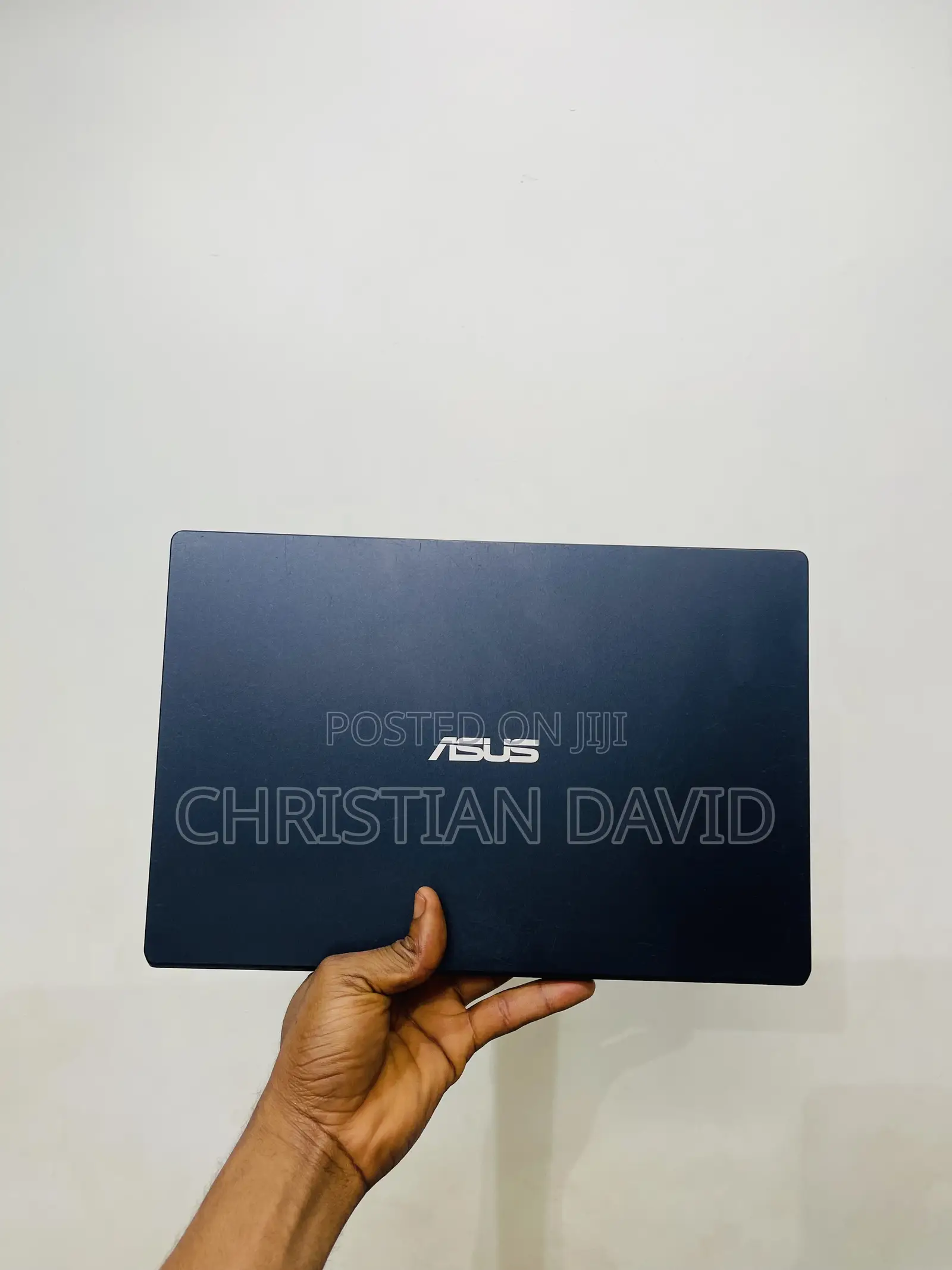 Laptop Asus Vivobook E410M 4GB Intel SSD 60GB