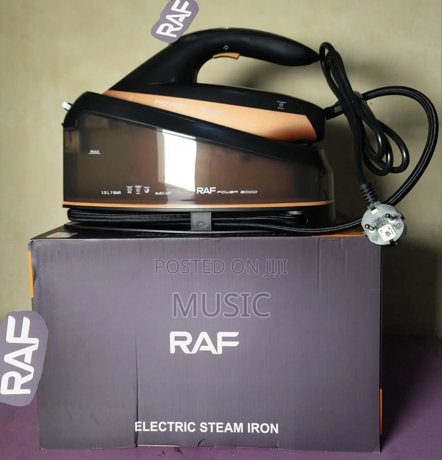 Raf Electric Steam Iron