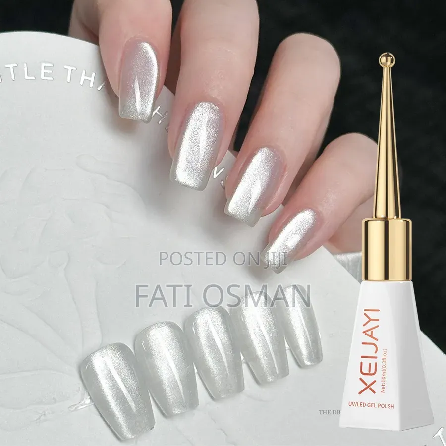 Cat-Eye Gel Polish