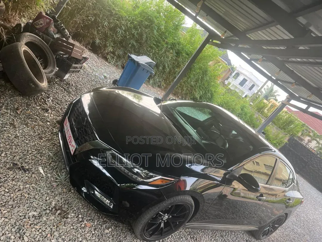 Nissan Sentra SR 2021 Black