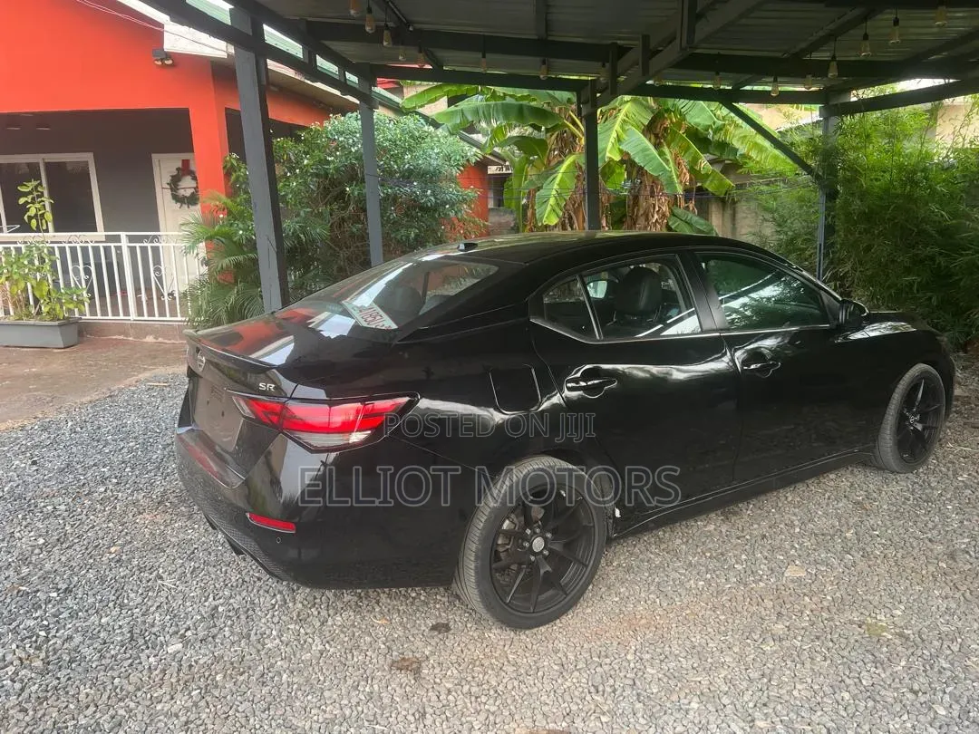 Nissan Sentra SR 2021 Black