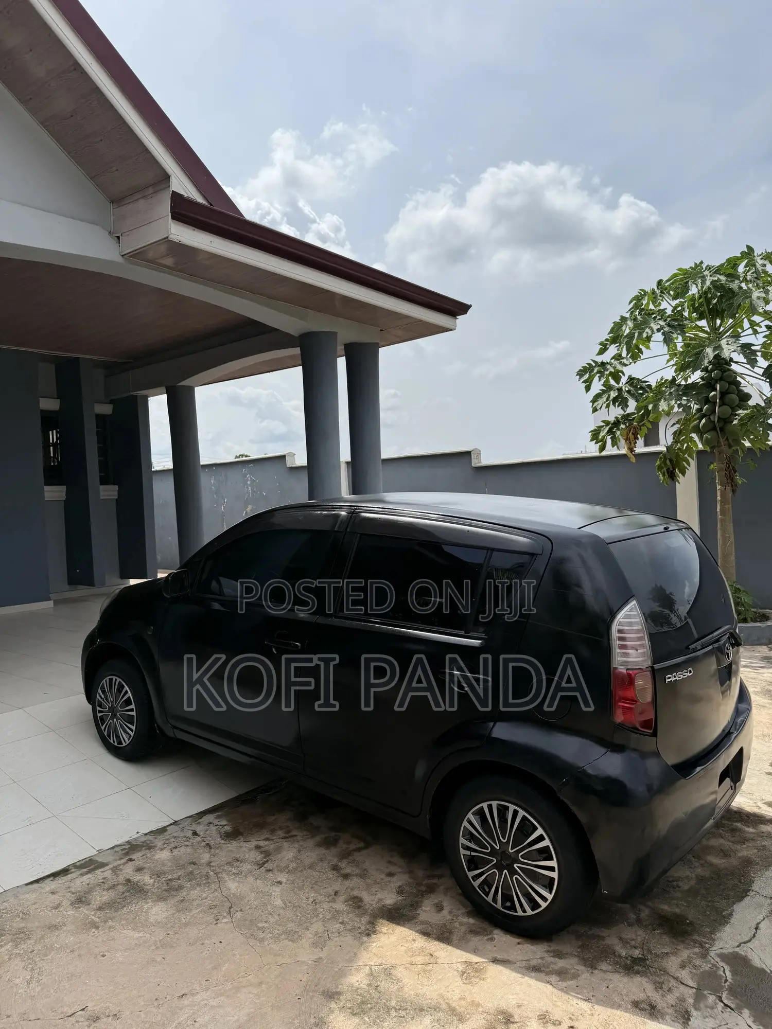 Toyota Passo 2010 Black