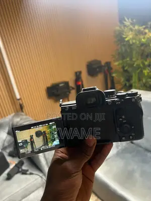Sony A7 Iv