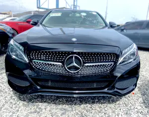 Mercedes-Benz C300 2017 Black