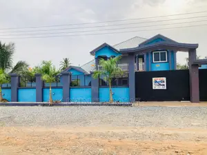 6bdrm House in Haatso for sale
