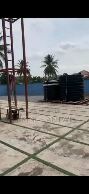 6bdrm House in Haatso for sale