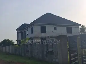5bdrm House in Prampram for sale