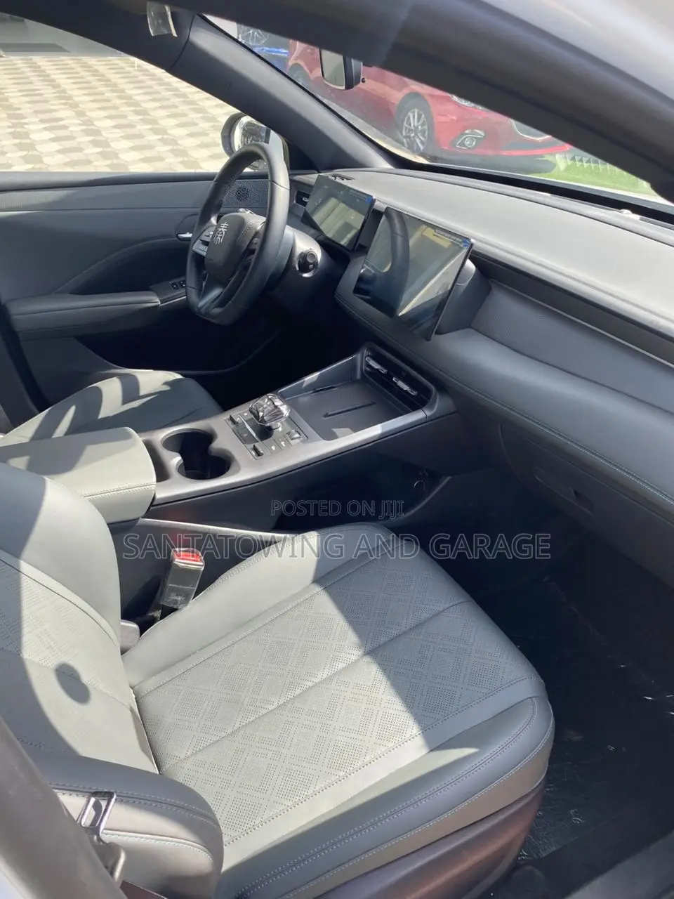 New BYD E2 43 kWh 94 hp FWD 2025 White
