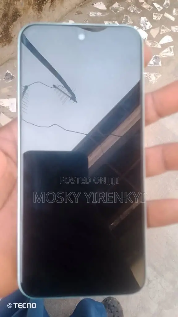 Tecno Spark 30 128 GB Green