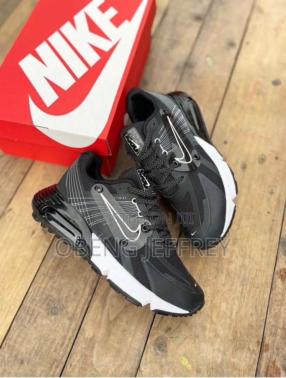 Original Airmax Flywire Black/White