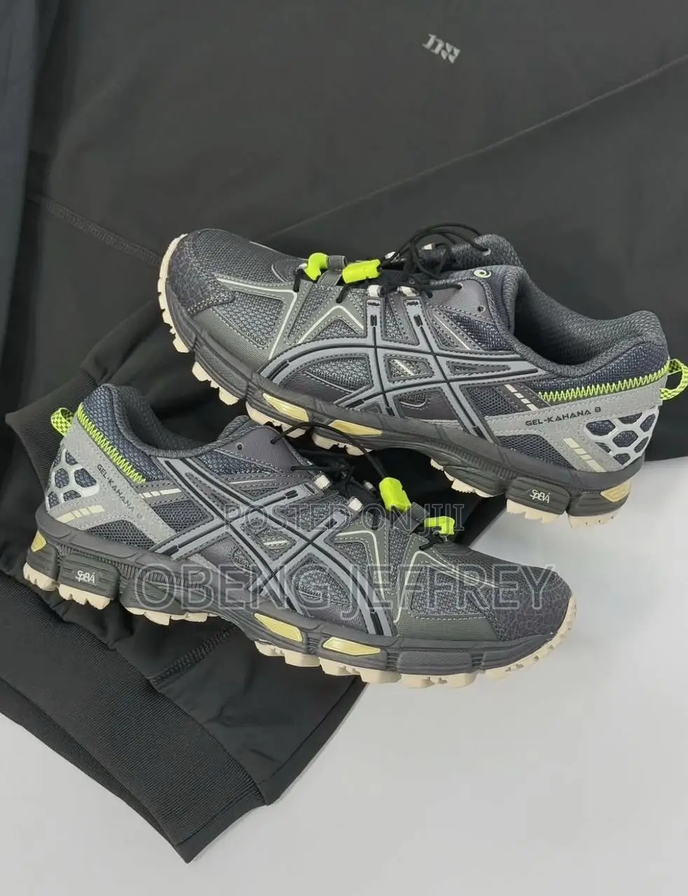 Original Asics Gel Kahana 8 Graphite Gray